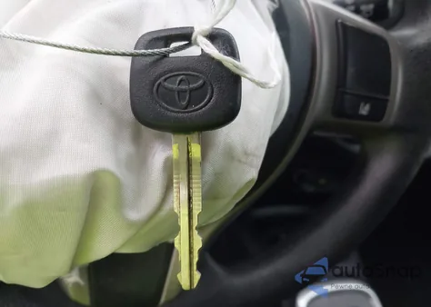 2017 Toyota Yaris L from USA, damaged, VIN VNKKTUD36HA081711